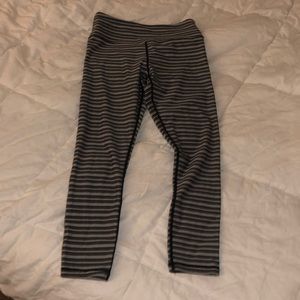 Zyia leggings